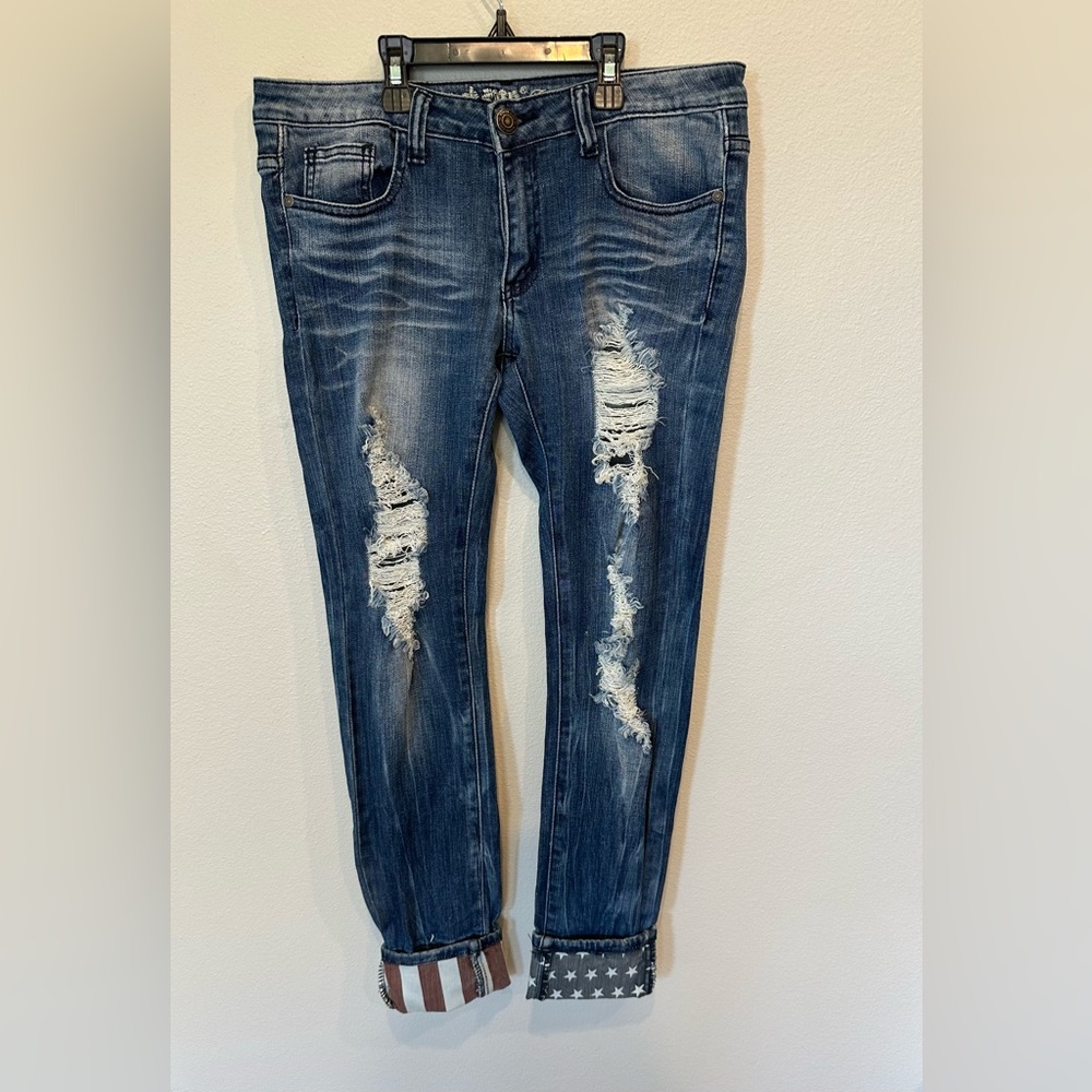 Machine distressed skinny